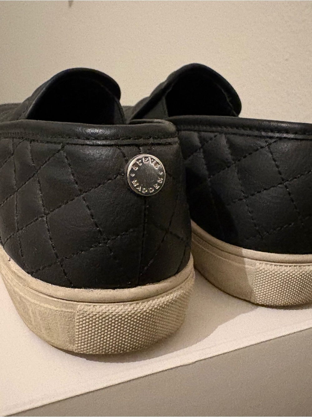 Steve Madden Ecentrcq Black Slip-On Sneakers
